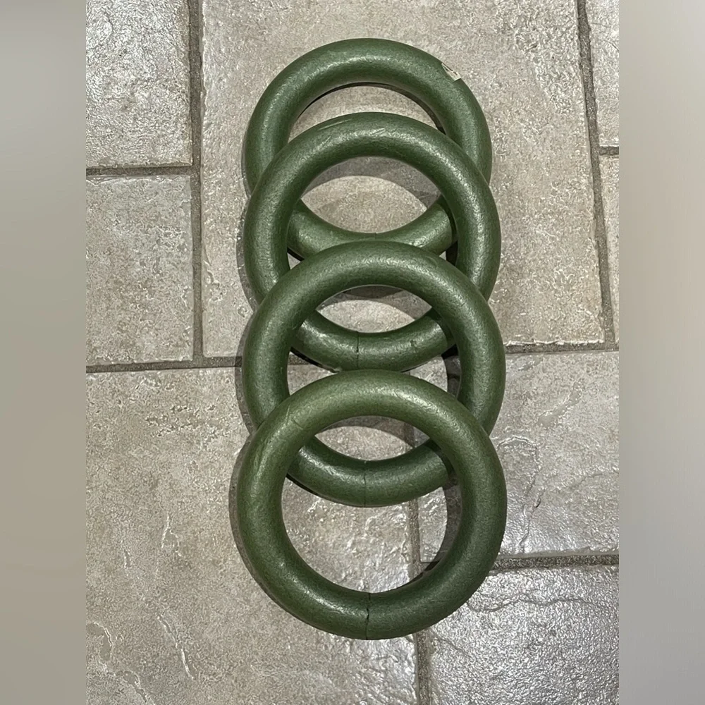 Decorative Foam 4 PK Green